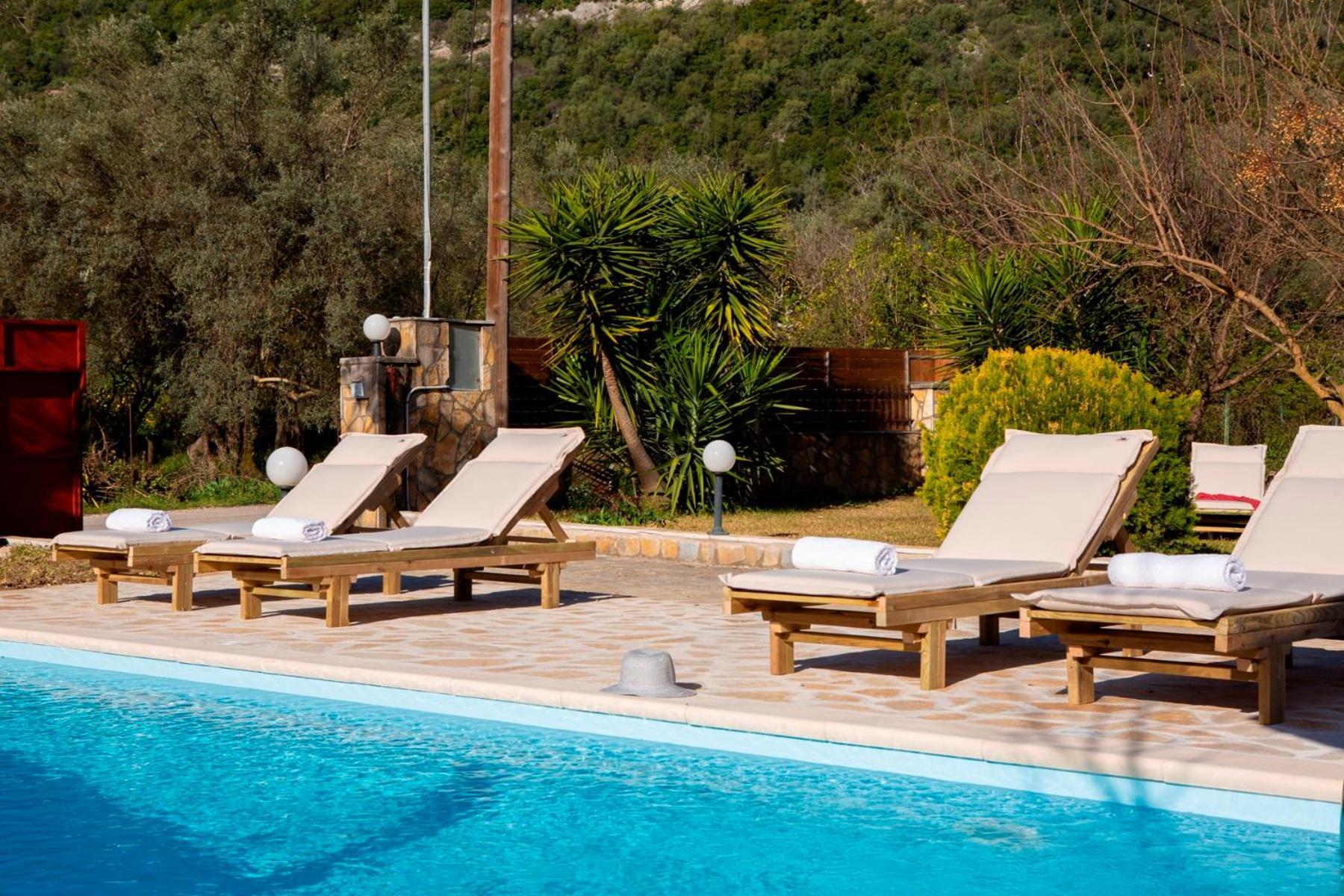 Red Villa Νυδρί Εξωτερικό φωτογραφία